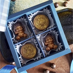 Подарочный набор молочного фигурного шоколада "Мужской с гербом" 2755