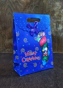 Пакет картонный с вырубной ручкой на липучке 